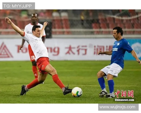 当今足坛风云人物揭晓谁是最优秀的足球明星与他们的传奇故事